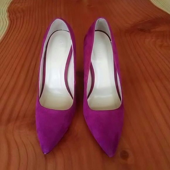 Fuchsia Heels - Picture 4 of 5